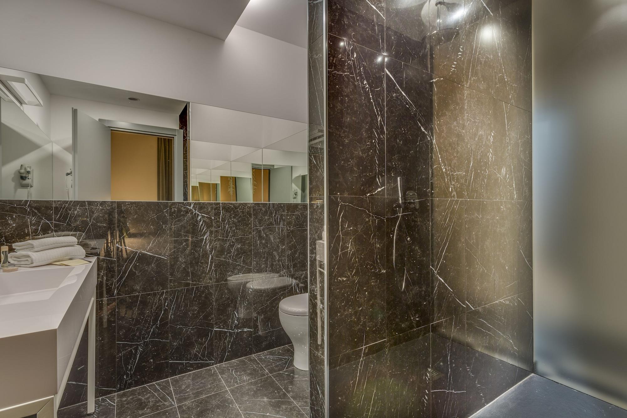 Otivm Hotel Рим Екстериор снимка